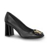 Replica Louis Vuitton LV Women Madeleine Pump in Smooth Calf Leather with Versize LV Circle Signature-Black